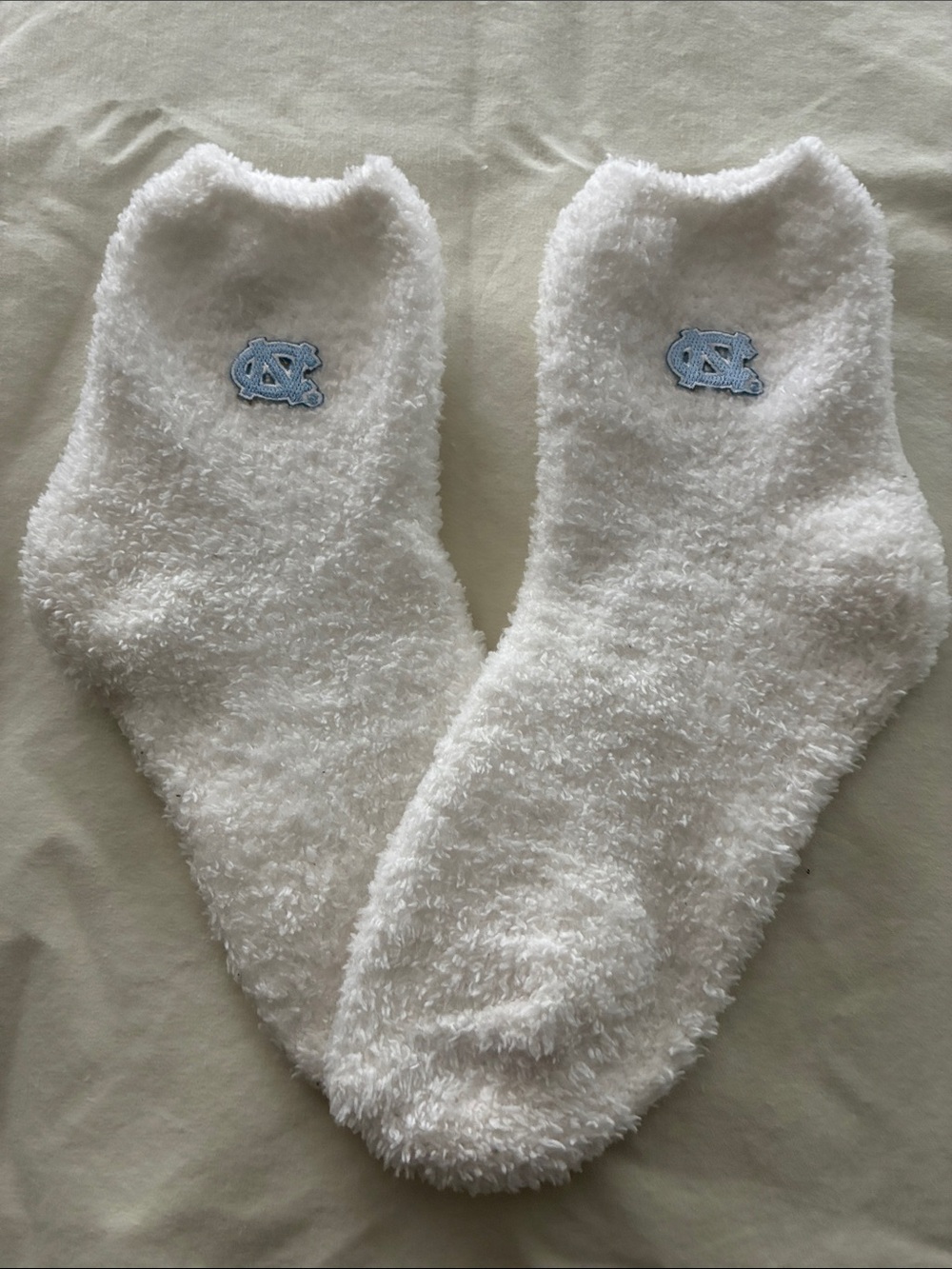 UNC Fuzzy Socks